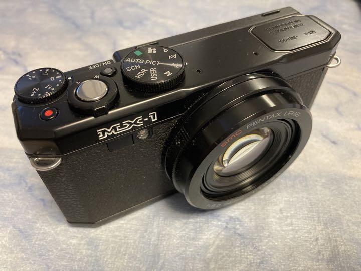 Pentax Digital Camera Mx-1 Classic Black 12MP 1 / 1.7 CMOS Sensor F1.8- F2.5