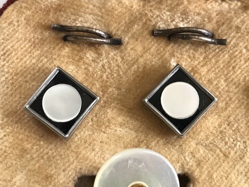 MOSS BROS - VINTAGE STYLISH MEN’S CUFFLINKS AND DRESS STUDS SET MADE IN ENGLAND - Picture 5 of 12