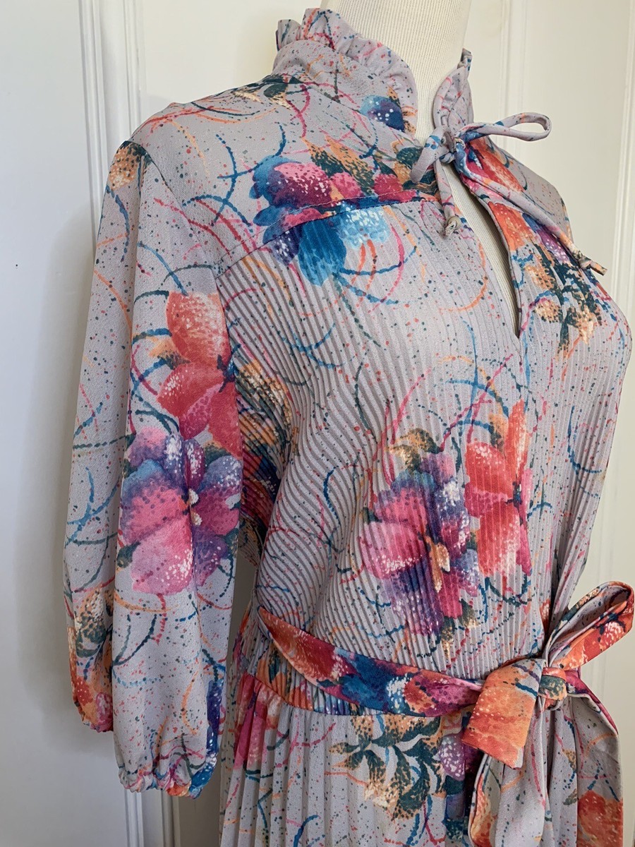 Vintage QR Dress 70s 80s Floral Colorful Pleated Belted *FAST SHIP
