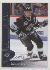 2019-20 Upper Deck 30 Years of Upper Deck Wayne Gretzky #UD30-7 HOF c7y