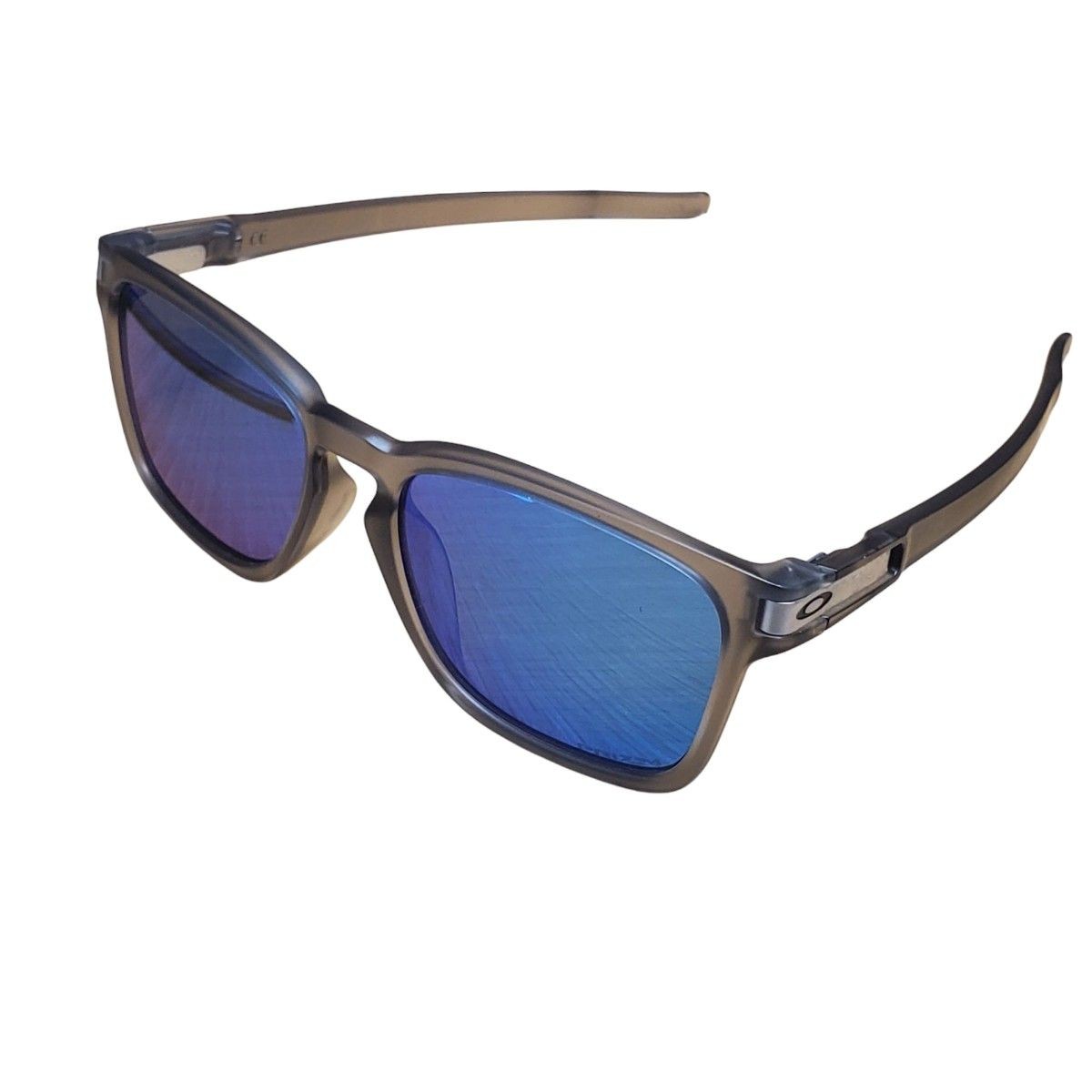 Excellent condition OAKLEY Latch Squared clear ma… - image 2