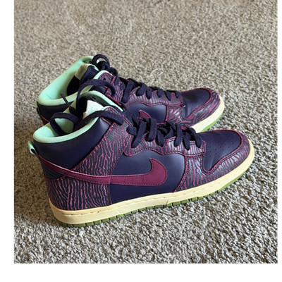 Nike SB Dunk High Animal Print Purple Green High Top Leather Sneakers