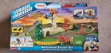 BRAND NEW: Thomas & Friends Track Master=Motorized Railway Avalanche Escape Set