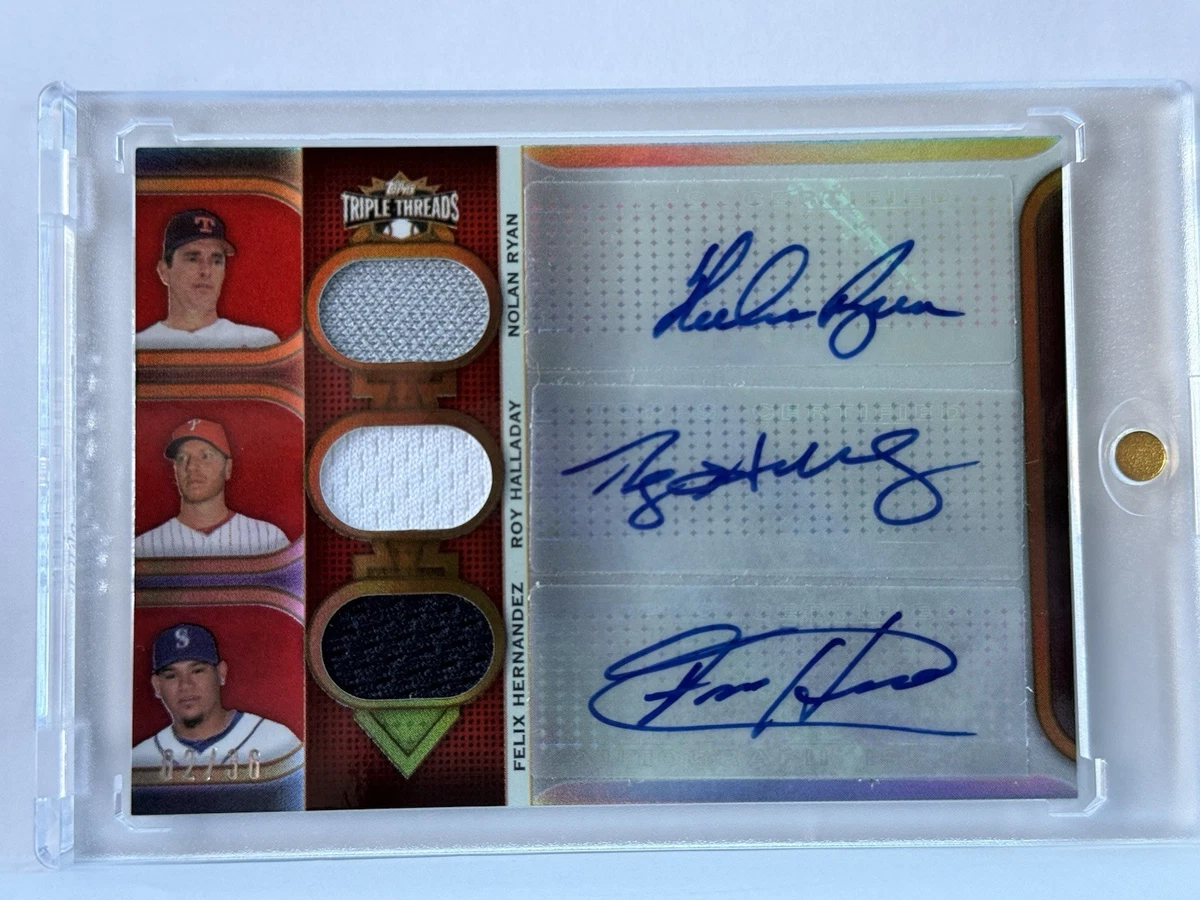 Roy Halladay Autographed Baseball Sports Trading Cards