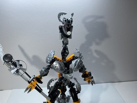 LEGO Bionicle The Shadowed One (LEGO Club Members Exclusive) K8761 Complete (A)