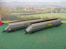 BACHMANN 2 X HHA BOGIE HOPPER WAGON FREIGHTLINER HEAVY HAUL CAT.38-030B- UNBOXED