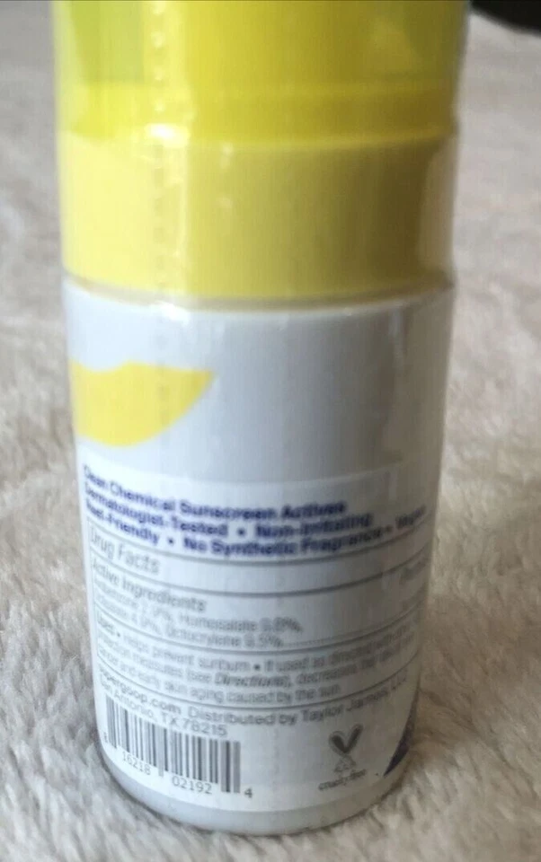 Two Supergoop Resetting Refreshing Mist FPS 40. Protetor solar facial 1 oz validade: 2024 - Imagem 3 de 4