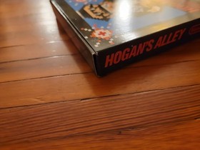 Hogan's Alley Nintendo NES CIB sin perforar barra colgante 5 tornillos EXCELENTE VIDEOJUEGO