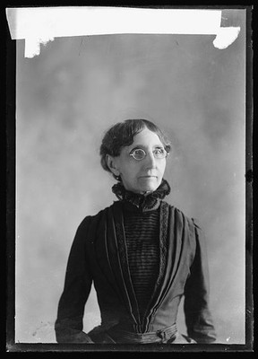 Photo:Mrs Jenkins Portrait Glasses Victorian Era Studio Photo