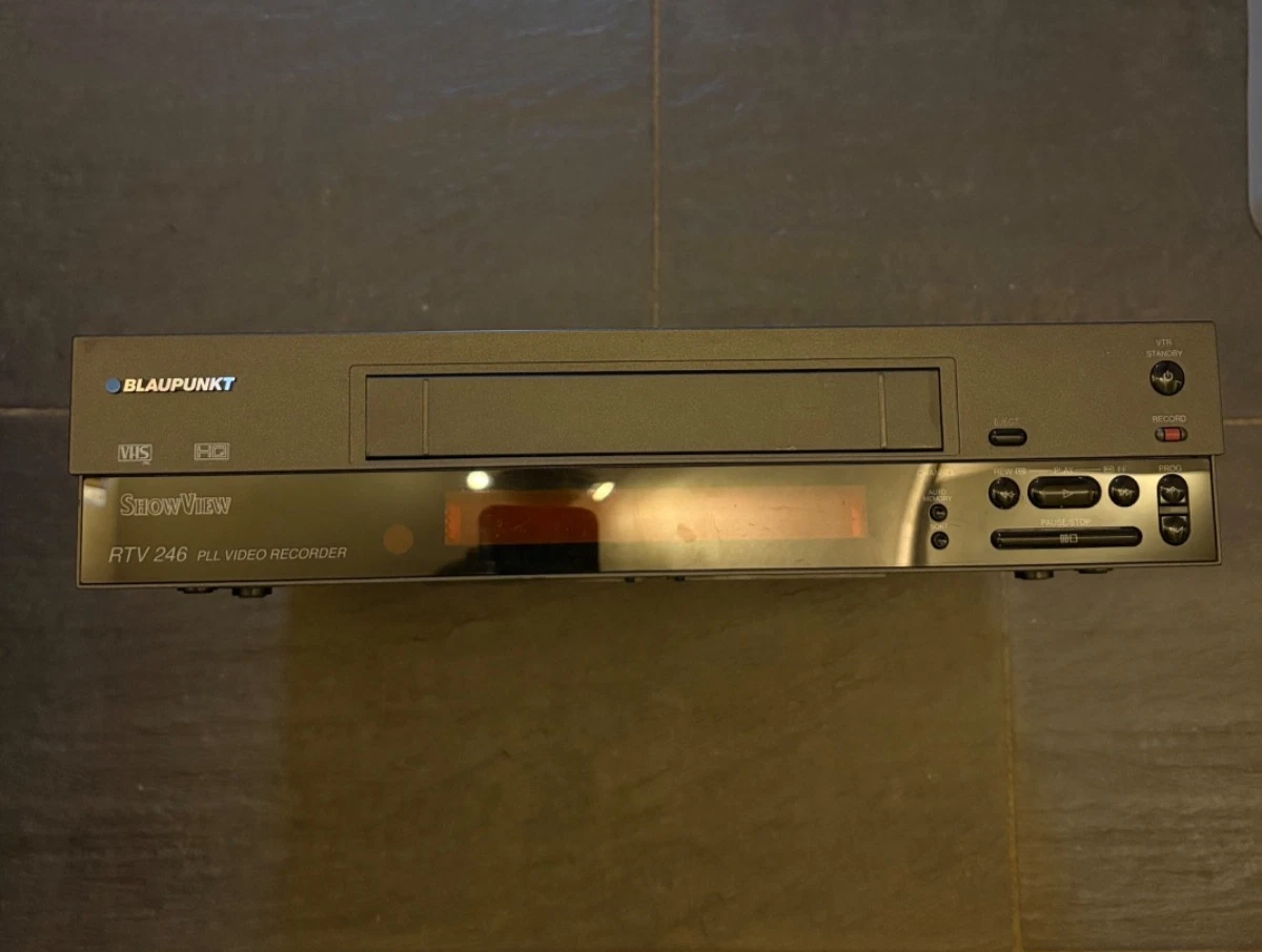 Façade Avant Magnétoscope Blaupunkt RTV-211 - Pièce Détachée
