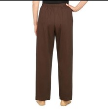 Alfred Dunner Women  s Brown Straight Leg Pull on Pants NWT size 14P MachineWash