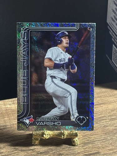 2025 Topps Serie 1 - Daulton Varsho #119 Sandglitter Holofoil - Imagen 1 de 2