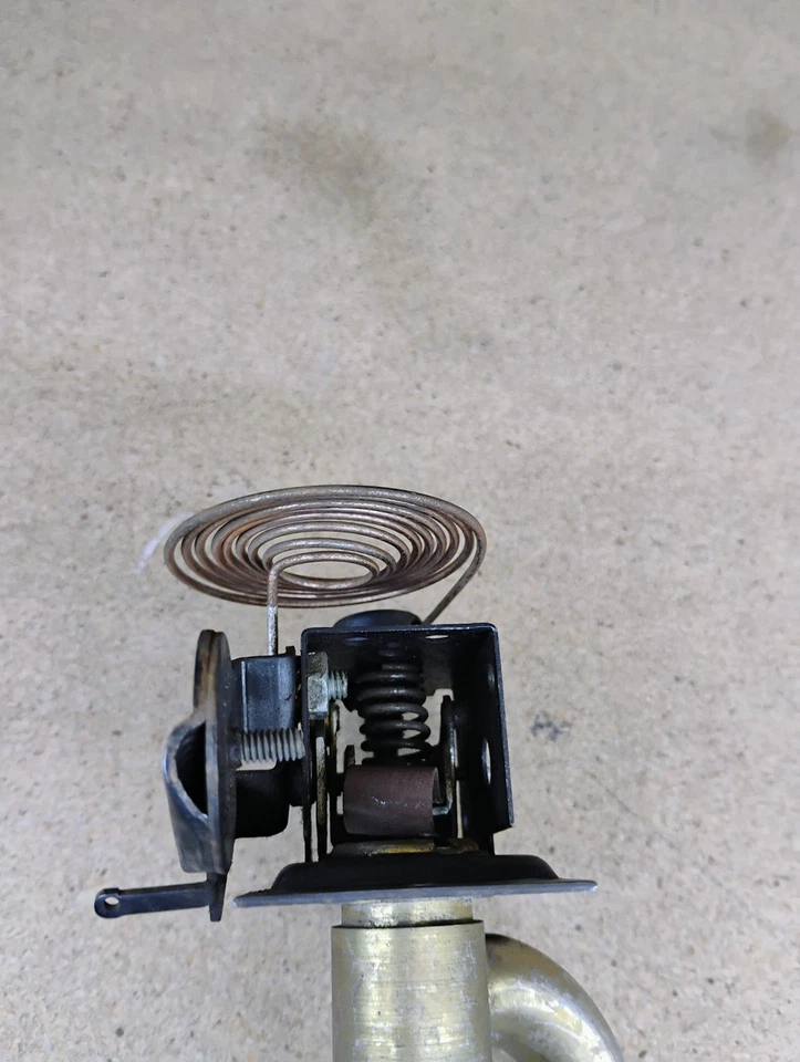 Válvula de control de calefacción Everhot NORS Chevrolet Corvette 1958-1962 H1256 3139127 Foto 3 de 4