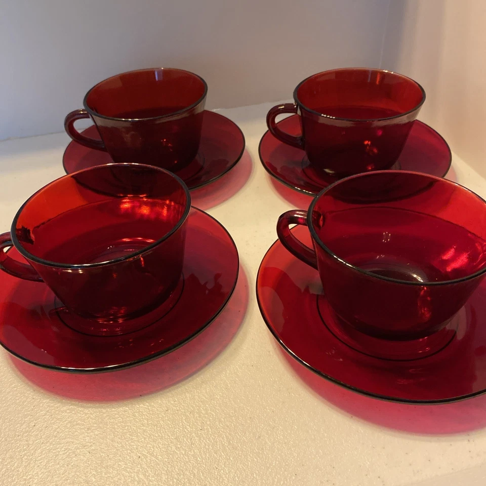 Vintage ANCHOR HOCKING Depression Glass ROYAL RUBY Red 4 Sets Saucers Cups - Image 2 of 4