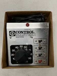 MRC ControlMaster I HO & N Gauge DC Transformer 19 VDC 16 VAC 16VA w/ Box