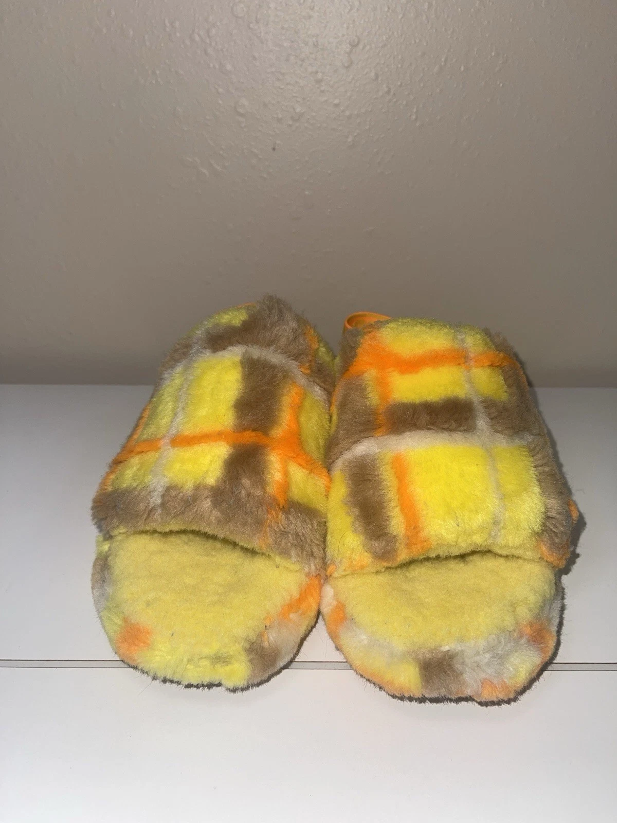 SANDALO PANTOFOLA DONNA US 9 UGG FLUFF YEAH SLIDE PLAID PUNK GIALLO SLINGBACK