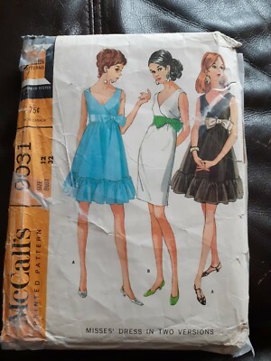 Vintage Retro McCall's Sewing Dress Pattern 9031 1960s Babydoll