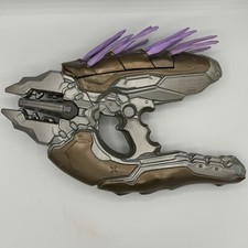 HALO Needler 2017 Microsoft Cosplay Display
