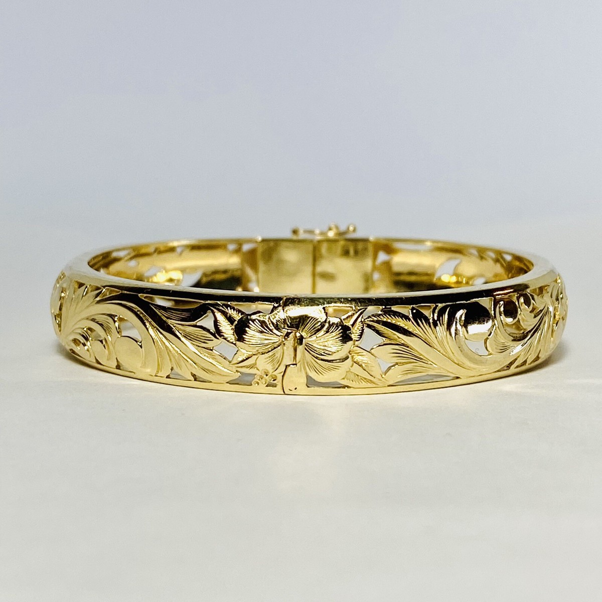 Honolulu Jewelry Co. 14K Yellow Gold Hawaiian Heirloom 10mm 6.9