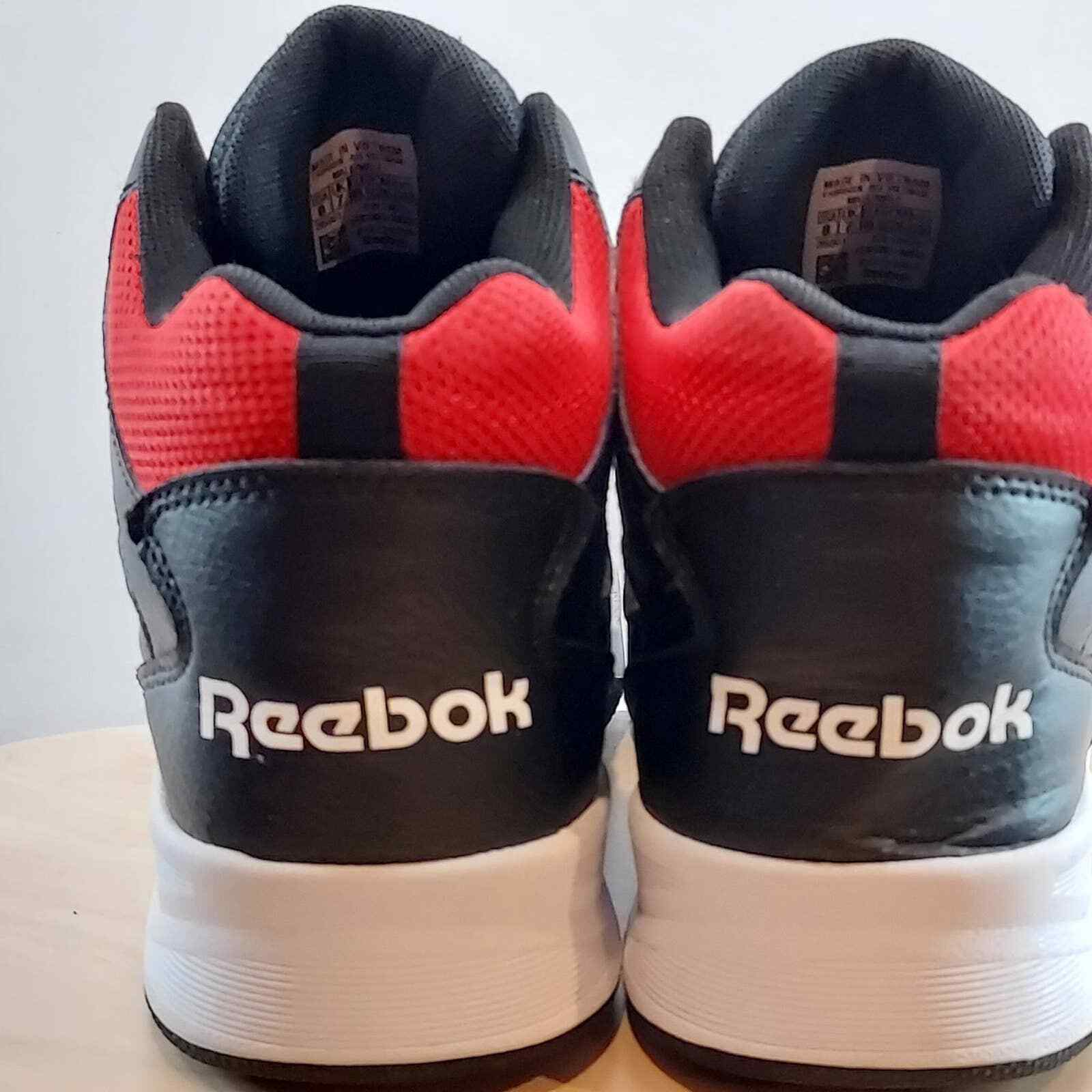Colin In Black & White Staffel 2 Reebok Mens BB4500 | Black+ Red + White | Shoes Size 8 - Gem