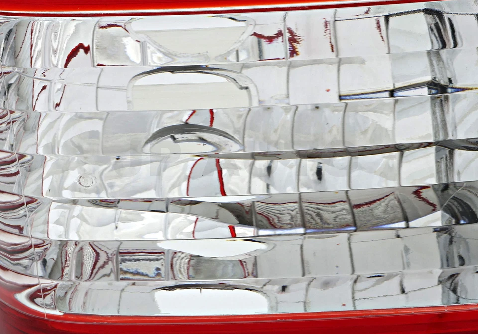 Luz trasera lado del conductor para Chrysler Aspen 2007-2009 Foto 4 de 4