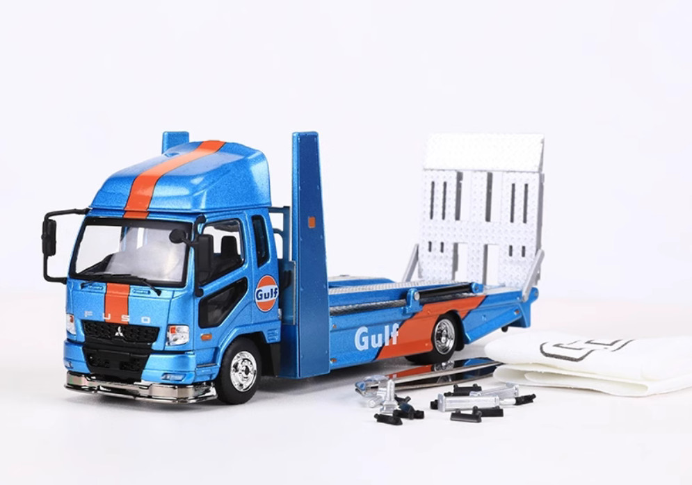 1/64 Diecast Car Model Mitsubishi FUSO Fighter 2017 Double deck