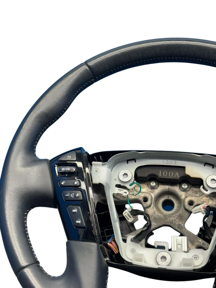 2021-2024 NISSAN ARMADA FRONT LEFT DRIVER SIDE STEERING WHEEL W/ HEAT *SCRATCH* - Image 2 of 4