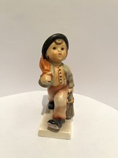Vintage MERRY WANDERER Hummel figurine GERMANY Goebel ( Slight Damage)