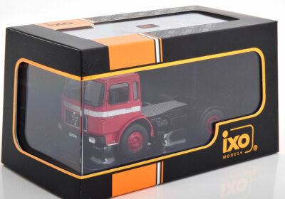 IXO - 1:43 - MAN 16.320 Red/Black 1977 - Édition Limitée