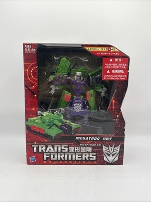 Hasbro Transformers Generation 1: Megatron Robots Action Figure NEW