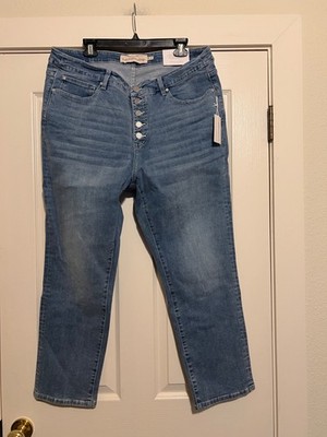 Soft Surroundings - The Ultimate - Medium wash button up straight leg - NWT -18W