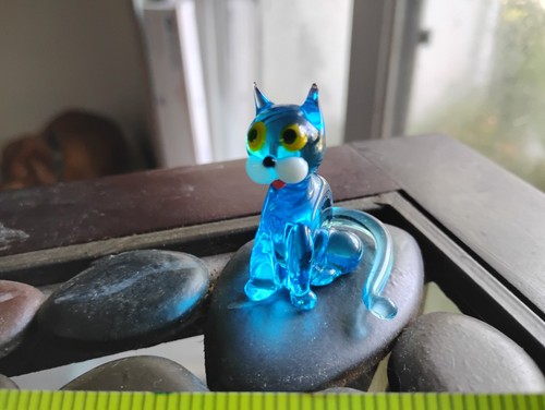 Cat Kitten Whimsical Figurine Multicolored Hand Blown Glass Russian Pre-Loved