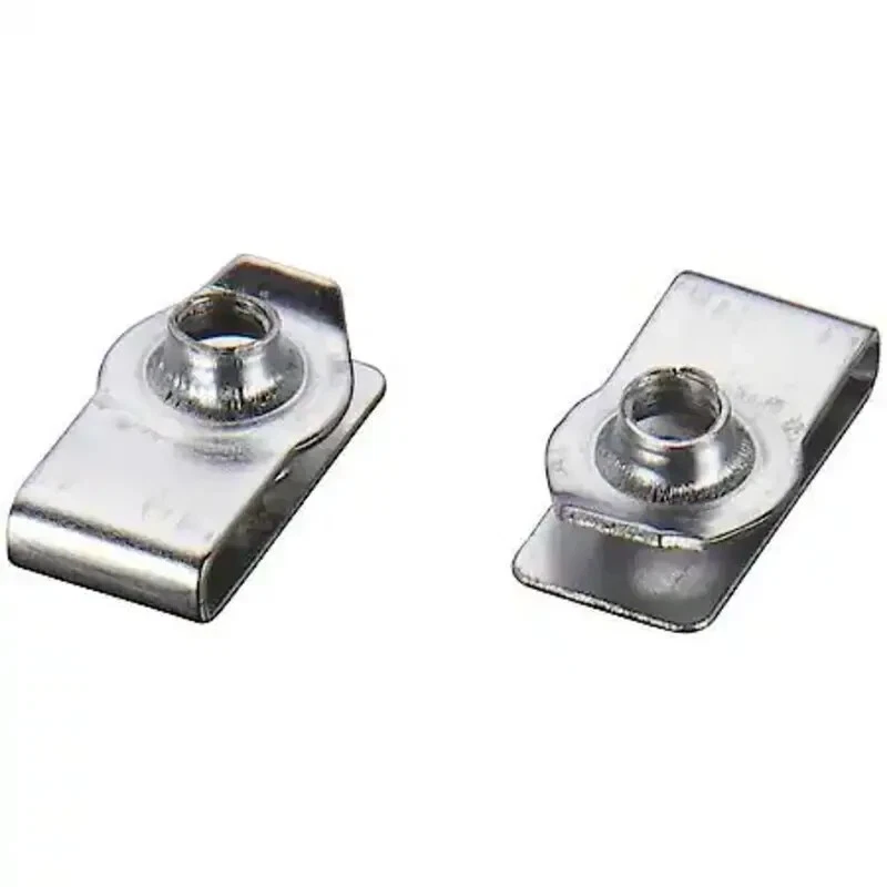 Radiador Carquest Premium 431359 con enfriador de aceite de transmisión Foto 3 de 4