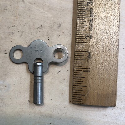 Vintage Antique Sessions Gingerbread Mantle Winding Clock Key