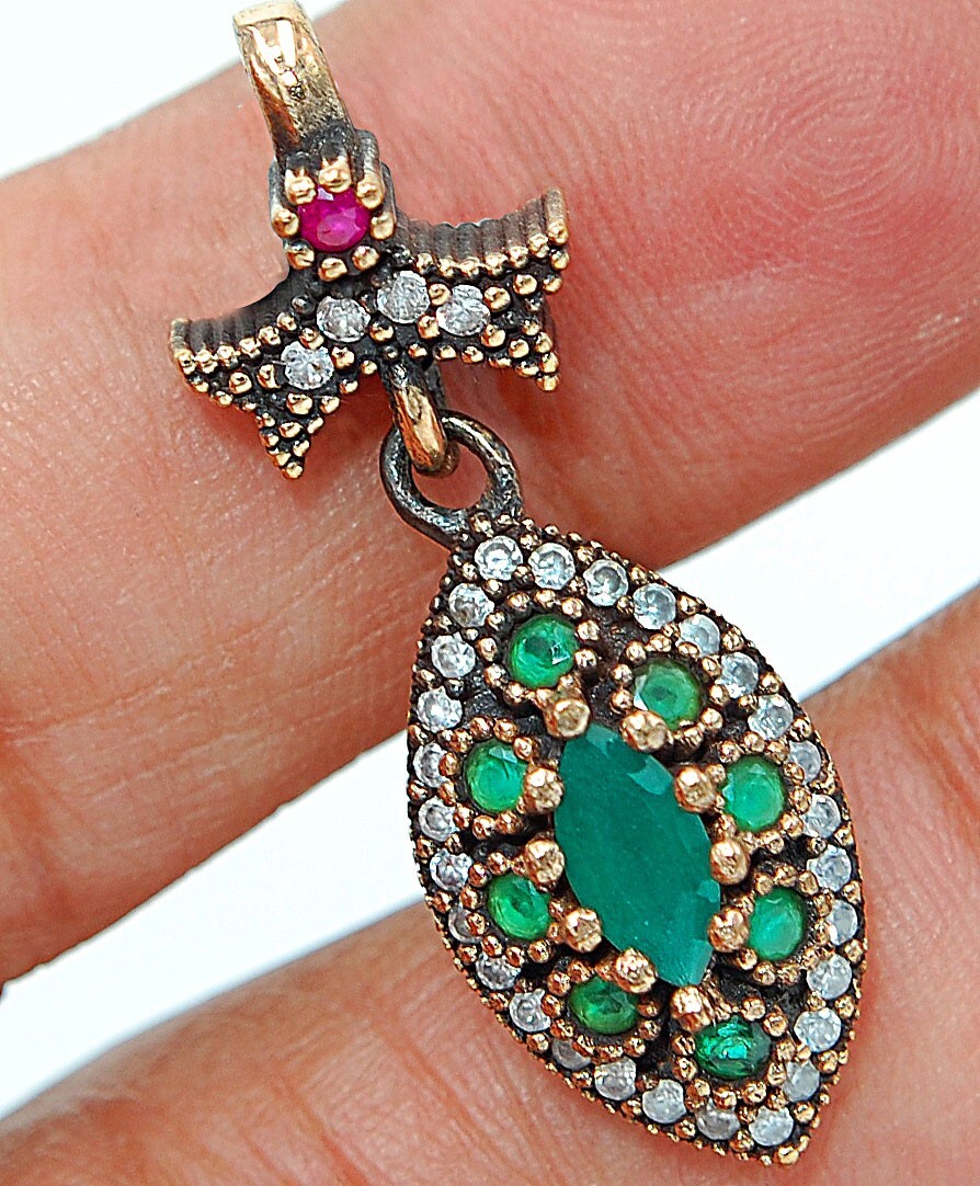 Ottoman Style 3CT Treated Emerald 925 Sterling Silver Pendant TC5