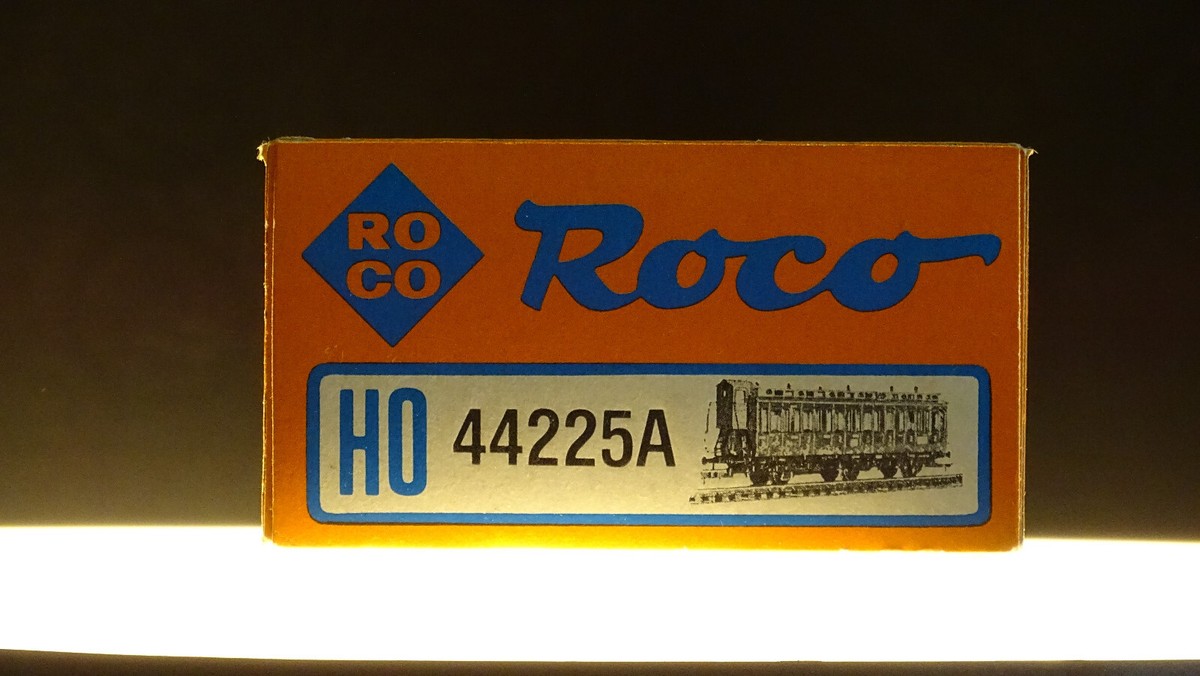 Roco 44224 A – Wagon Passager à Guérites 3 Essieux, HO, époque 2, CC, Comme Neuf