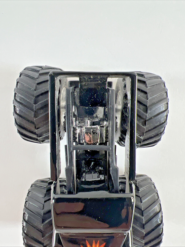 Hot Wheels Monster Jam Blacksmith 1:64 Scale Diecast Truck Mattel Loose - Picture 11 of 17