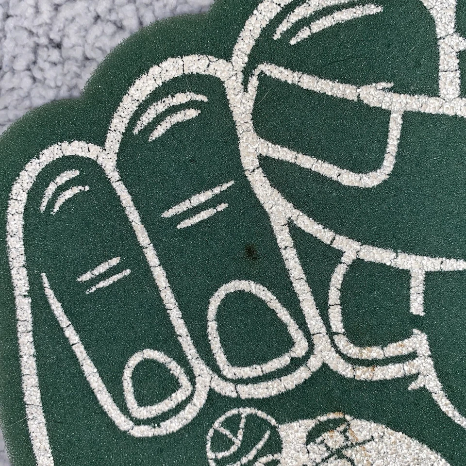 De colección 1984 Boston Celtics espuma dedo recuerdo medidas 18" x 8" usado Foto 4 de 4