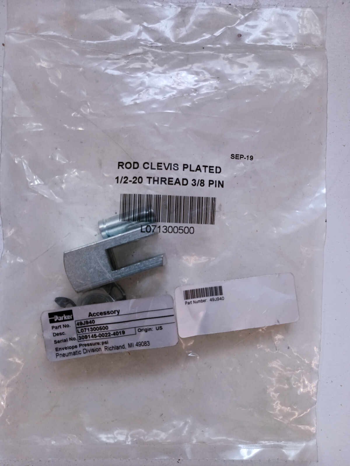 piston rod clevis plated 1/220 thread 3/8 pin parker a9j940 l071300500