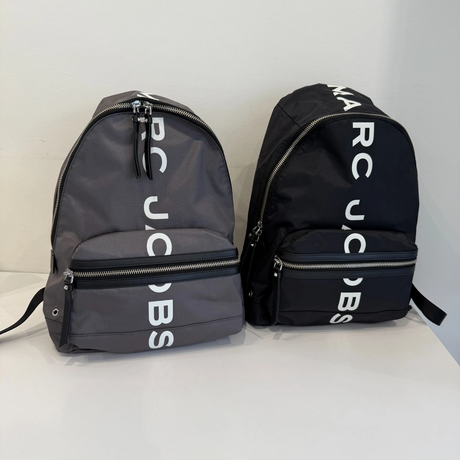 Marc Jacobs Suspiria Logo Print Nylon Backpack Unisex Lightweight
Opens in a new window or tab
