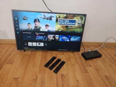 Samsung The Frame 32 Zoll QLED 4K Smart TV Netflix YouTube Schwarz