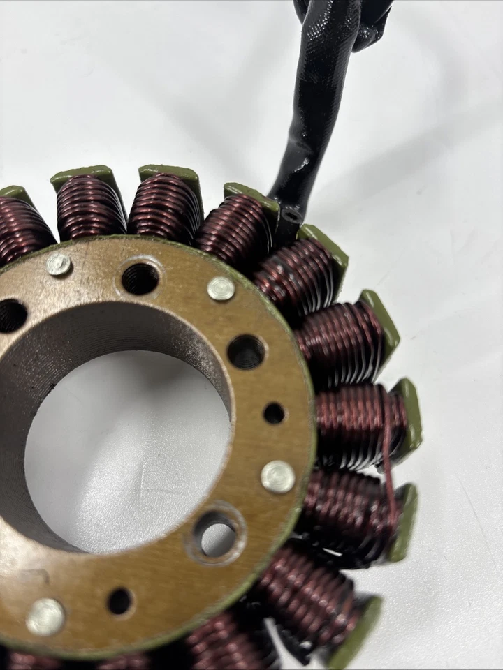 Yamaha R6 1999-2002 5EB YZF-R6 Stator Magneto  #E1 - Image 3 of 4