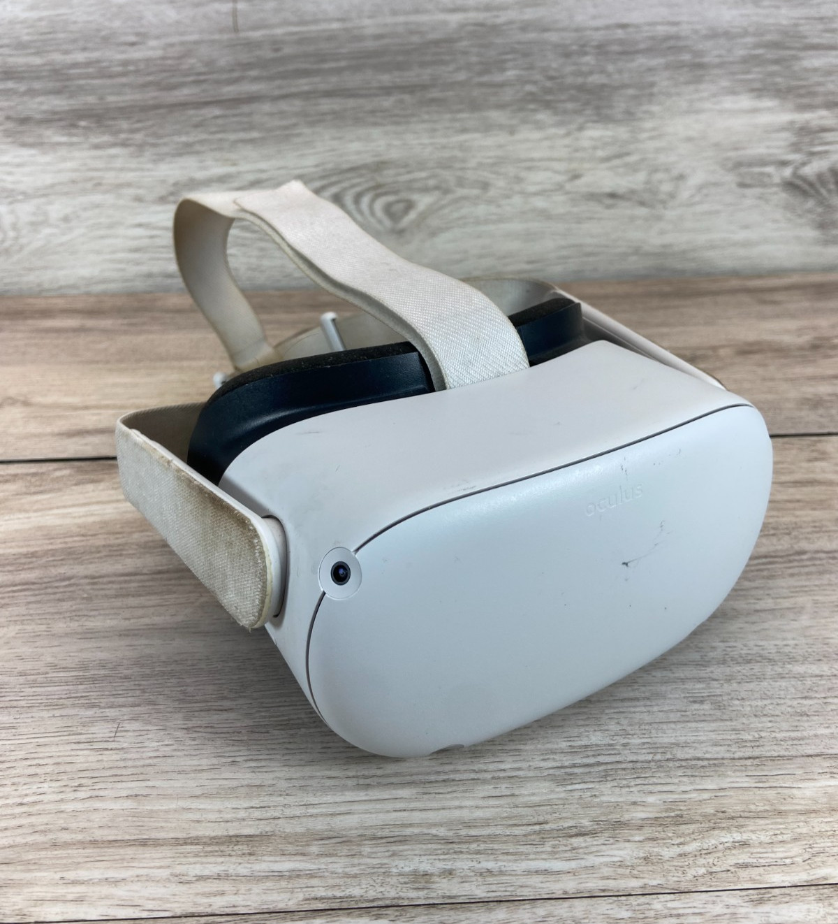 Meta Oculus Quest 2 128GB Virtual Reality Headset Only (OCQ128B) Untested White
