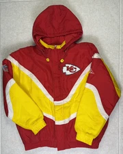 Vintage 90s Apex One KC Chiefs Red Yellow NFL Pro Line Puffer Jacket Men's L