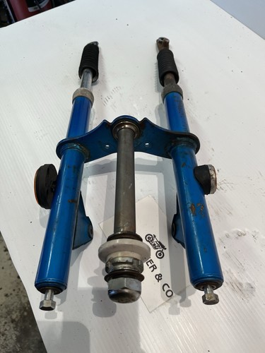 HONDA CT70 CT 70 K0 1970 TRAIL FORK EAR STEERING STEM HEAD LIGHT BRACKET OEM - Picture 8 of 16