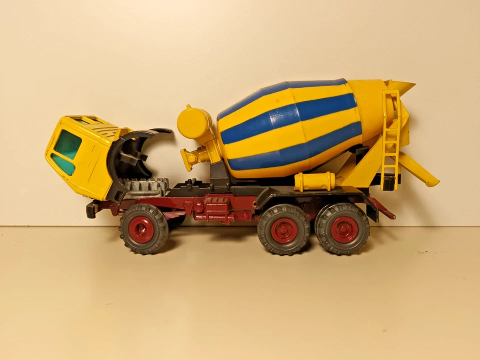 MERCEDES-BENZ Betonmischer 2224 B6x4 - Gescha #3044 con scatola -1/50 -anni '70 - Immagine 4 di 4