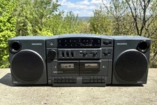 Magnavox AW7520/17 Vintage Boom Box AM/FM Stereo Dual Cassette Player Aux/Mic