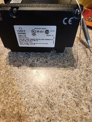 RAYCHEM Line Volt Mechanical Tstat: 40°F, Fixed, 3°F, 125 to 480V AC Volt AMC-F5