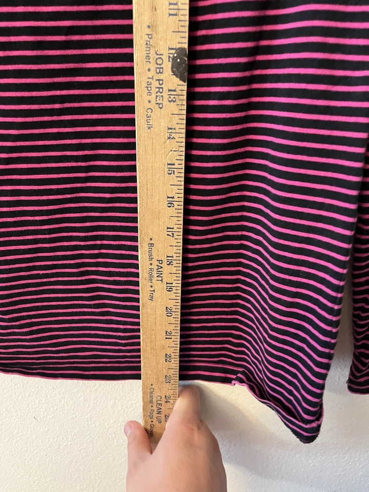 Top Lord&Taylor, Rayas, Manga Larga, Rosa y Negro Rayas Talla Pequeña Foto 4 de 4