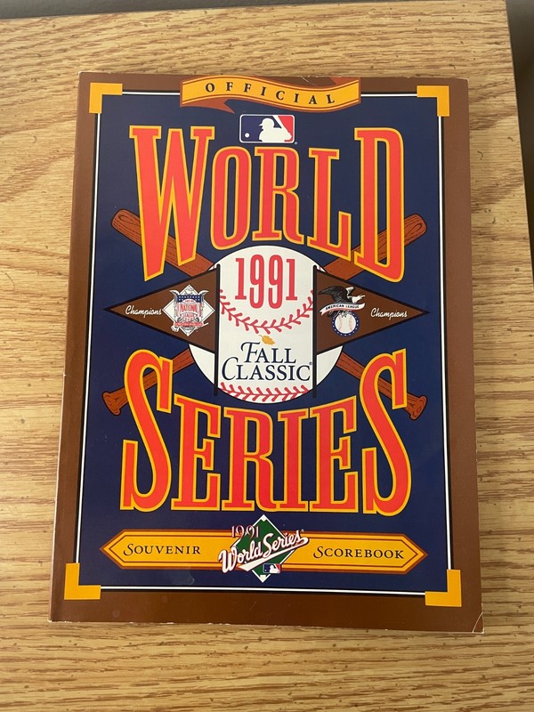 1991 World Series Official Souvenir Scorebook - Atlanta Braves - Minnesota Twins